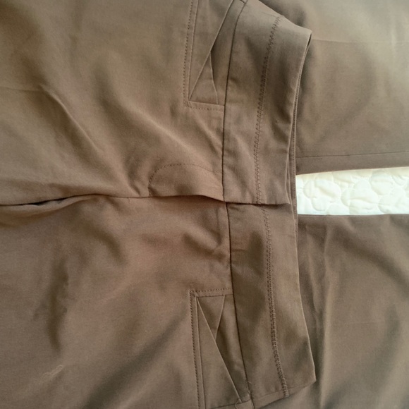 Dress pants - Picture 3 of 4